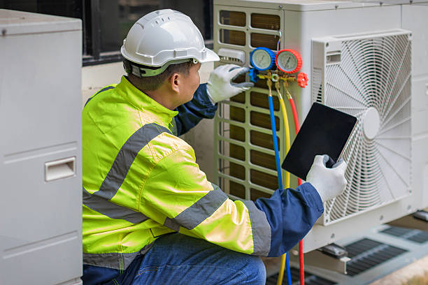 Professional Hvac technician working in Milford, CT